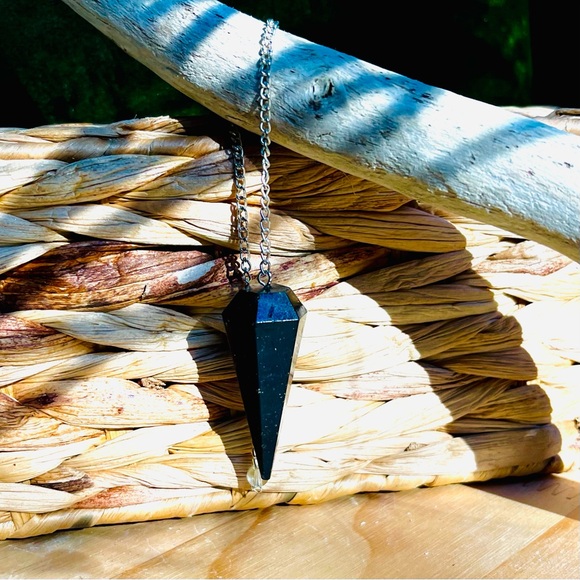 Black obsidian dowsing pendulum - Picture 1 of 7